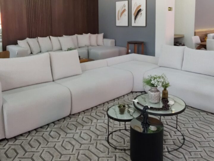5 Tendências de Estofados para 2025: Conforto e Estilo para sua Sala de ...